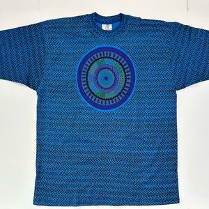 NEW 90’s VINTAGE GEOMETRIC SHORT SLEEVE T-SHIRT